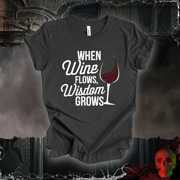 T-Shirt Dark Grey Heather / S Wine-Infused Wisdom