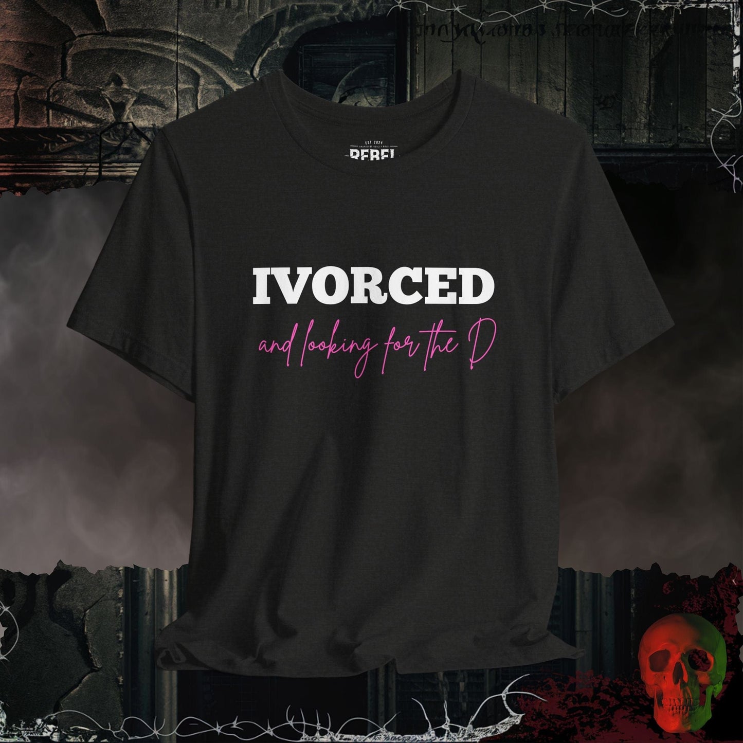 T-Shirt Black Heather / S Divorced but Looking